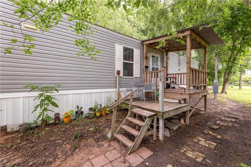 10702 County Road 309 - Photo 1