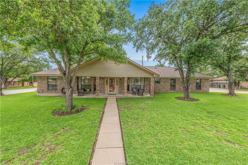 3601 Brockhampton Drive - Photo 1