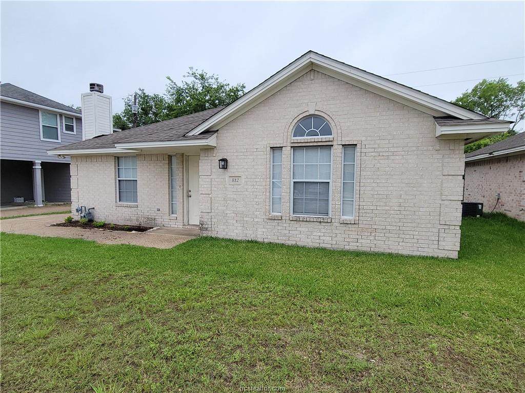 812 Nimitz Street - Photo 1