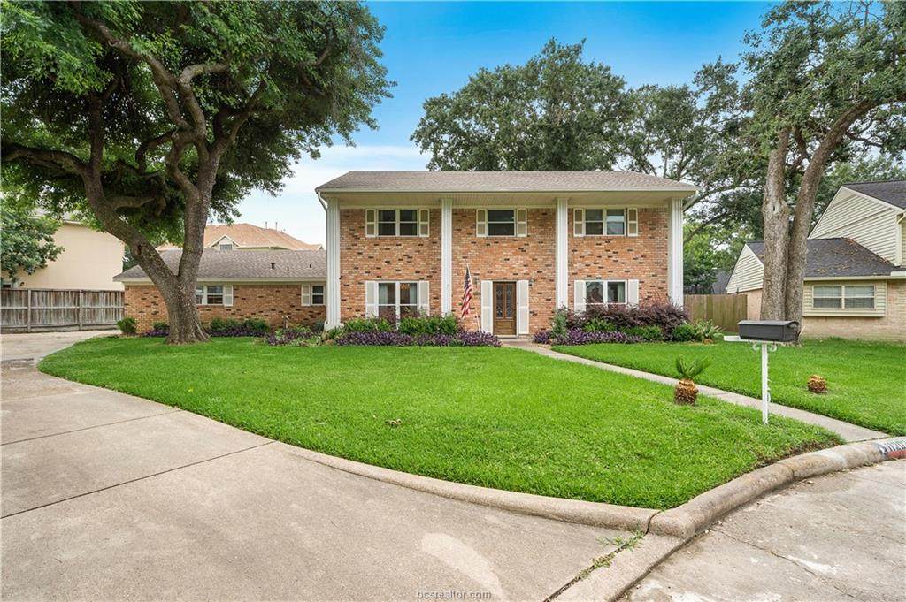 11203 Pecan Creek Drive - Photo 1