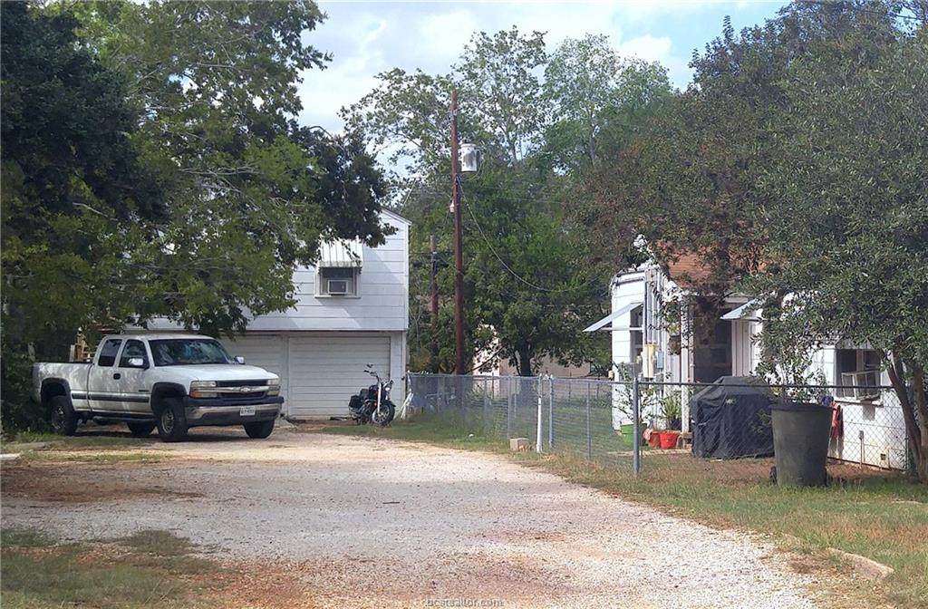 1214 26th Street - Photo 1