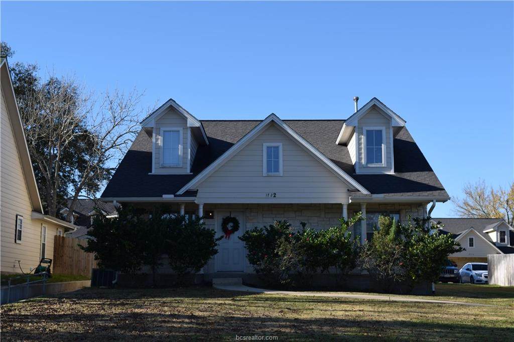 1722 Boardwalk Court - Photo 1
