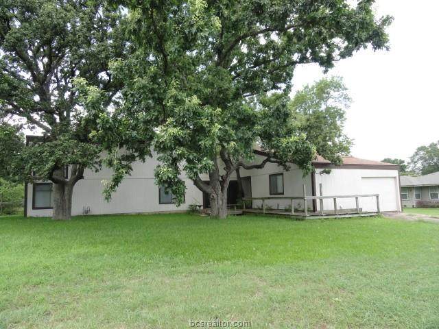 701 Thomas - Photo 1