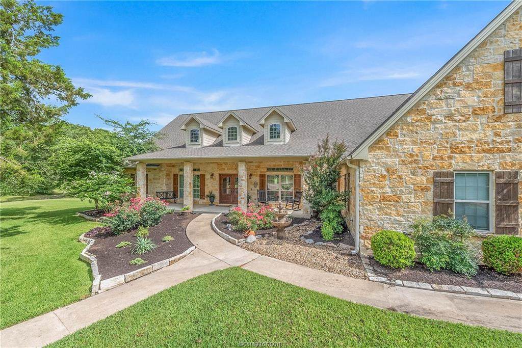 4534 Bentwood Drive - Photo 1