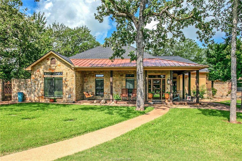 1114 Honeysuckle Lane - Photo 1