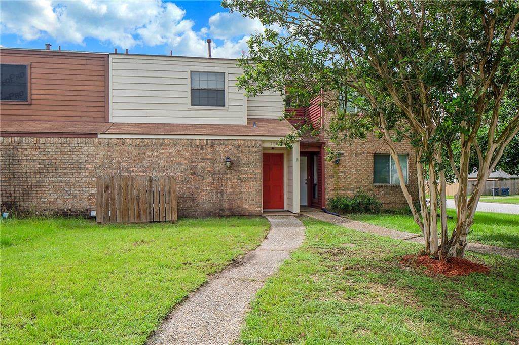 1330 Airline Drive - Photo 1