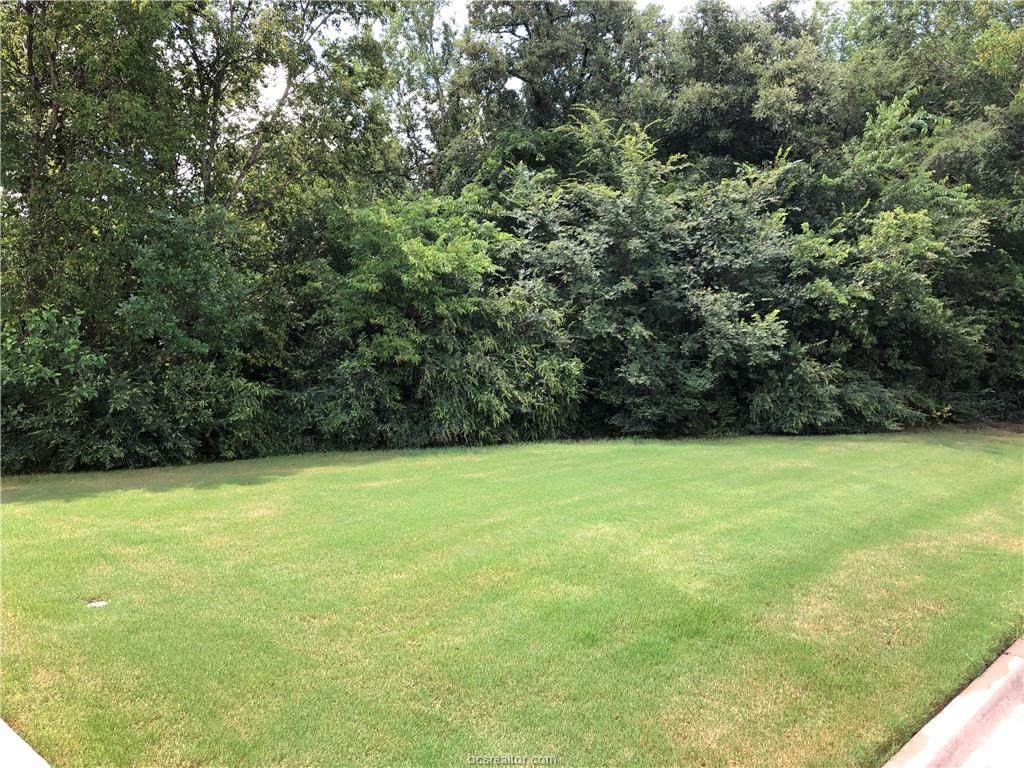 217 Richards Street - Photo 1