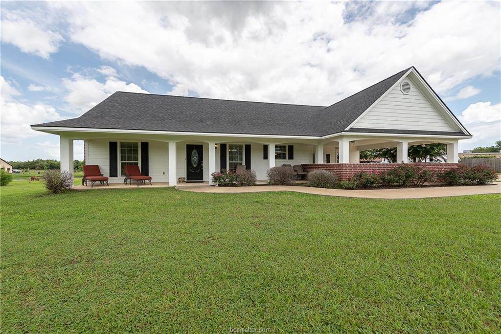 212 County Road 102 - Photo 1