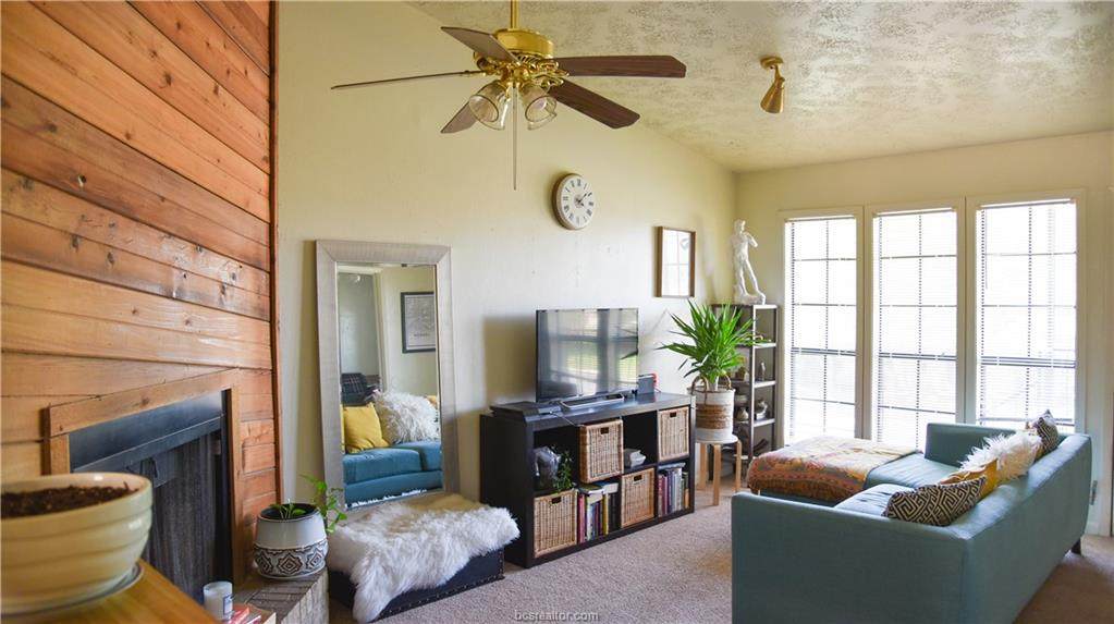 1902 Woodsman Drive - Photo 1