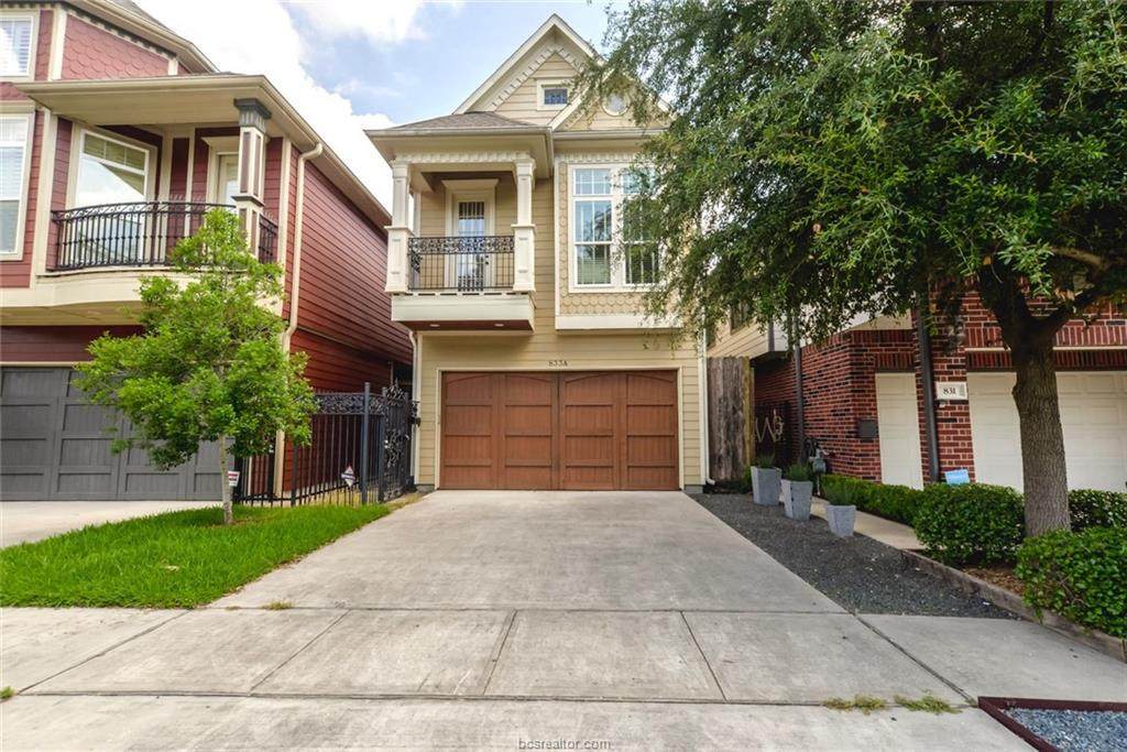 833 17th Street - Photo 1
