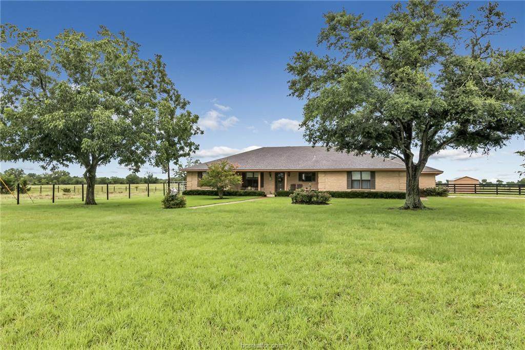 10652 Highway 21 - Photo 1