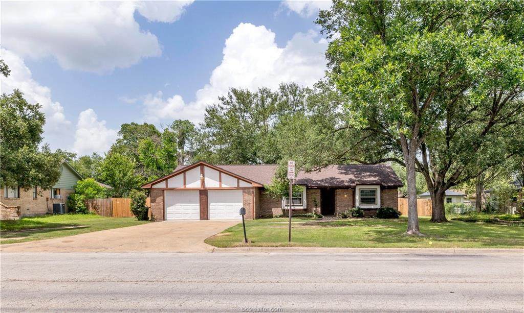 1803 Southwood Drive - Photo 1