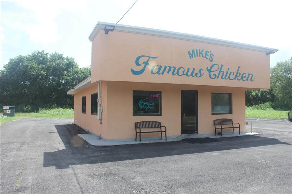 304 N. Main St - Photo 1