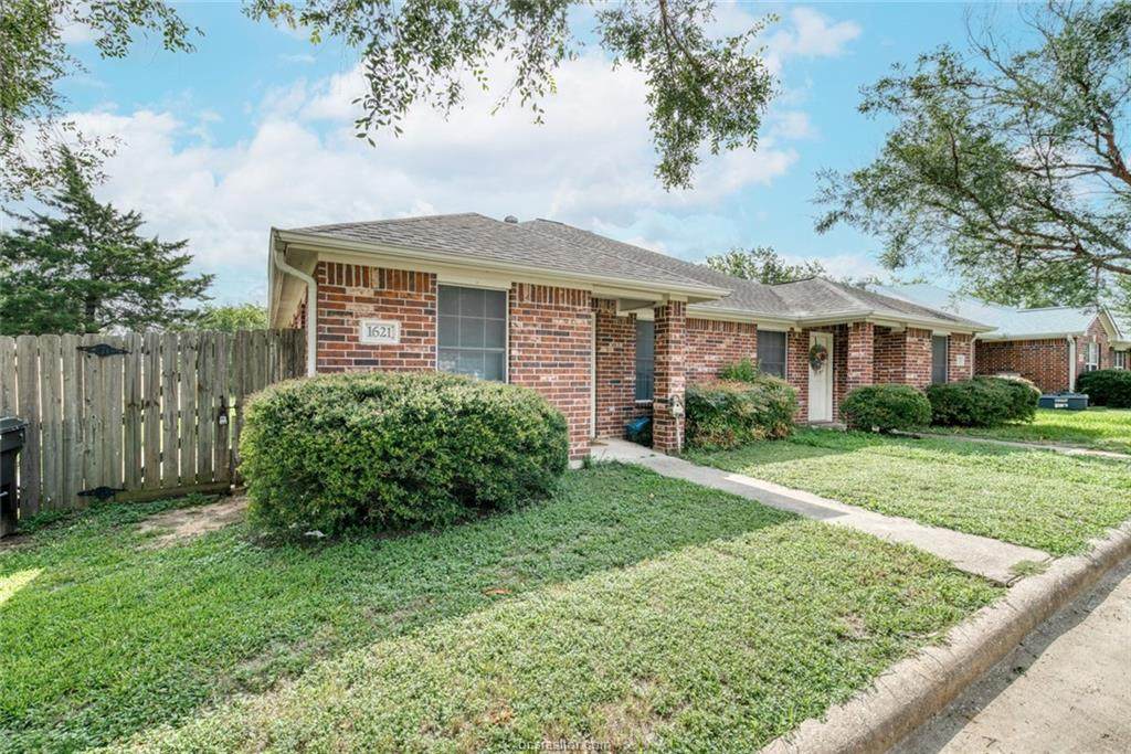1621-1623 Enloe Court - Photo 1