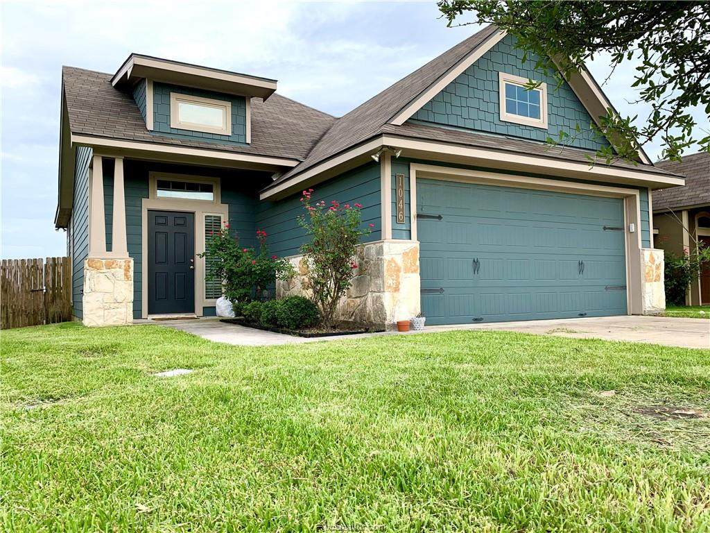 1046 Venice Drive - Photo 1