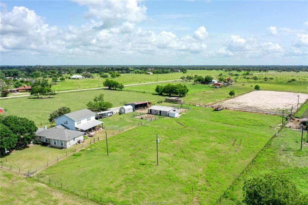 1590 Fm 2776 - Photo 1