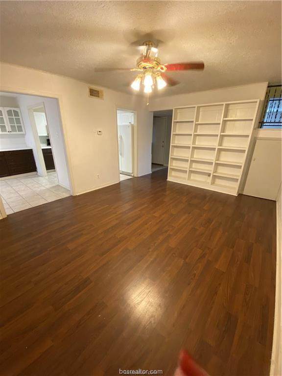 3808 Plainsman - Photo 1
