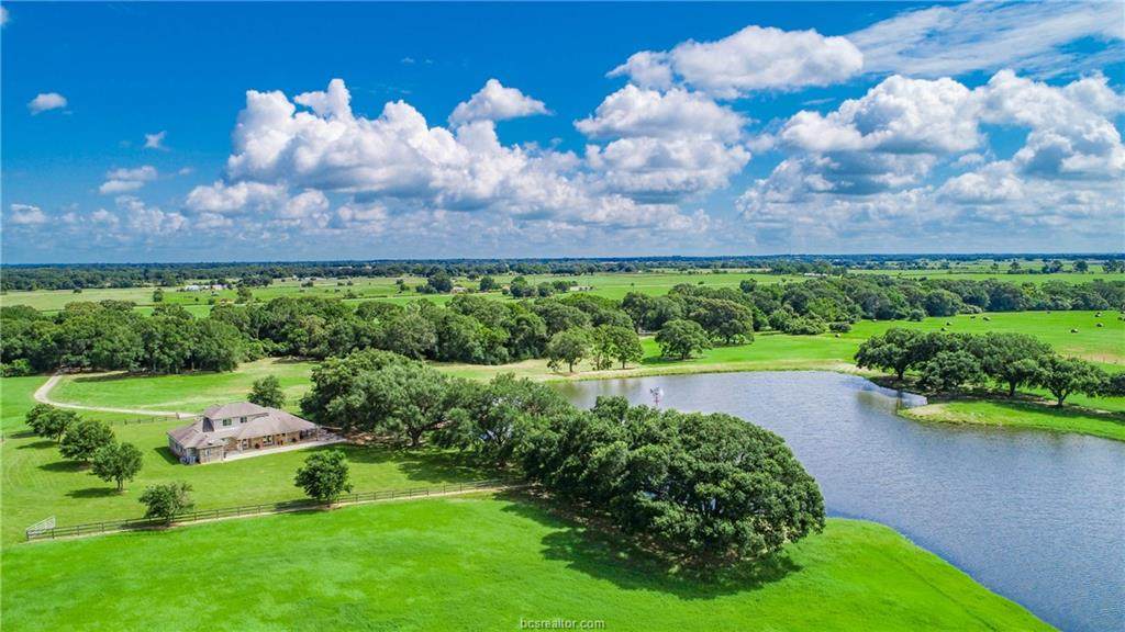 44560 Whit Loggins Rd - Photo 1