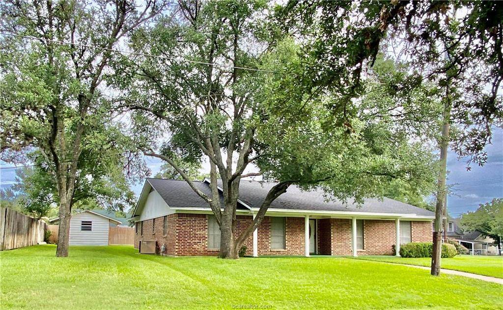 502 Logan Street - Photo 1