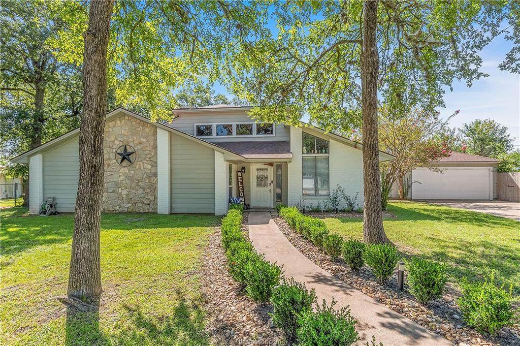 2502 Savannah Court - Photo 1