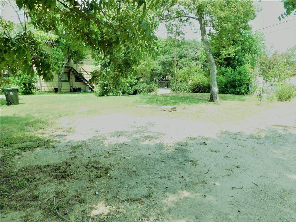 708 Commerce Street - Photo 1