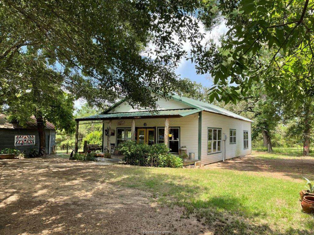 2564 Pfistner Road - Photo 1