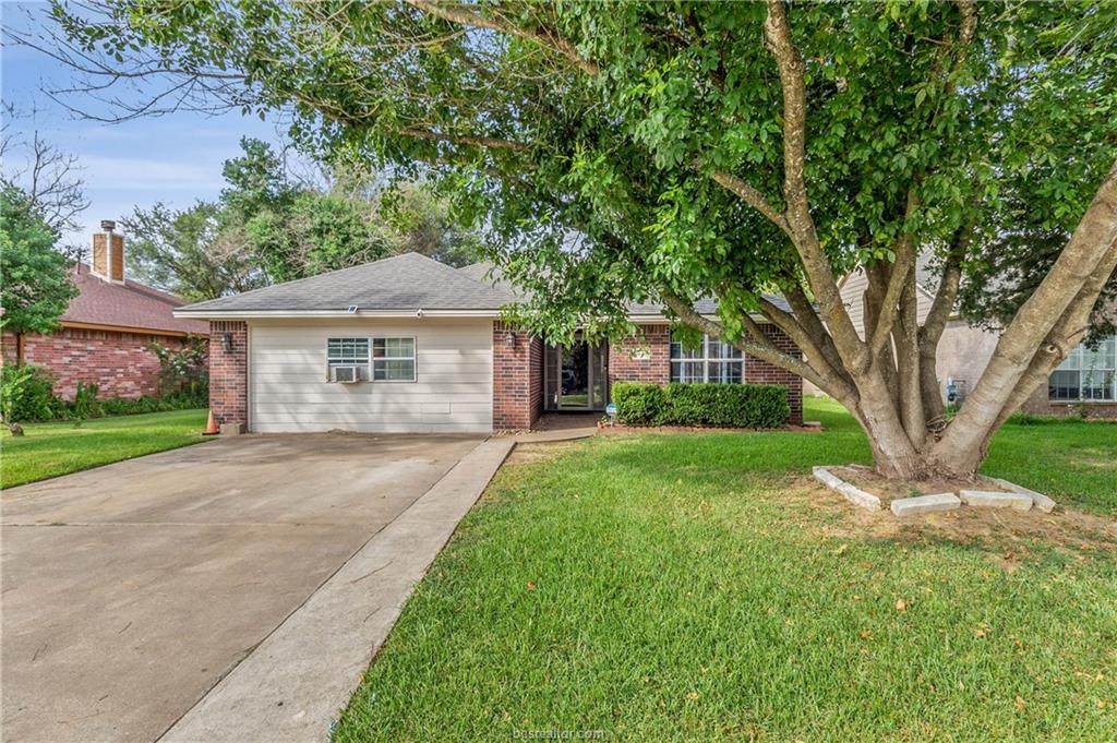 1449 Cedarcrest Lane - Photo 1