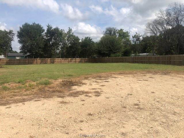 414 Wrangler Street - Photo 1