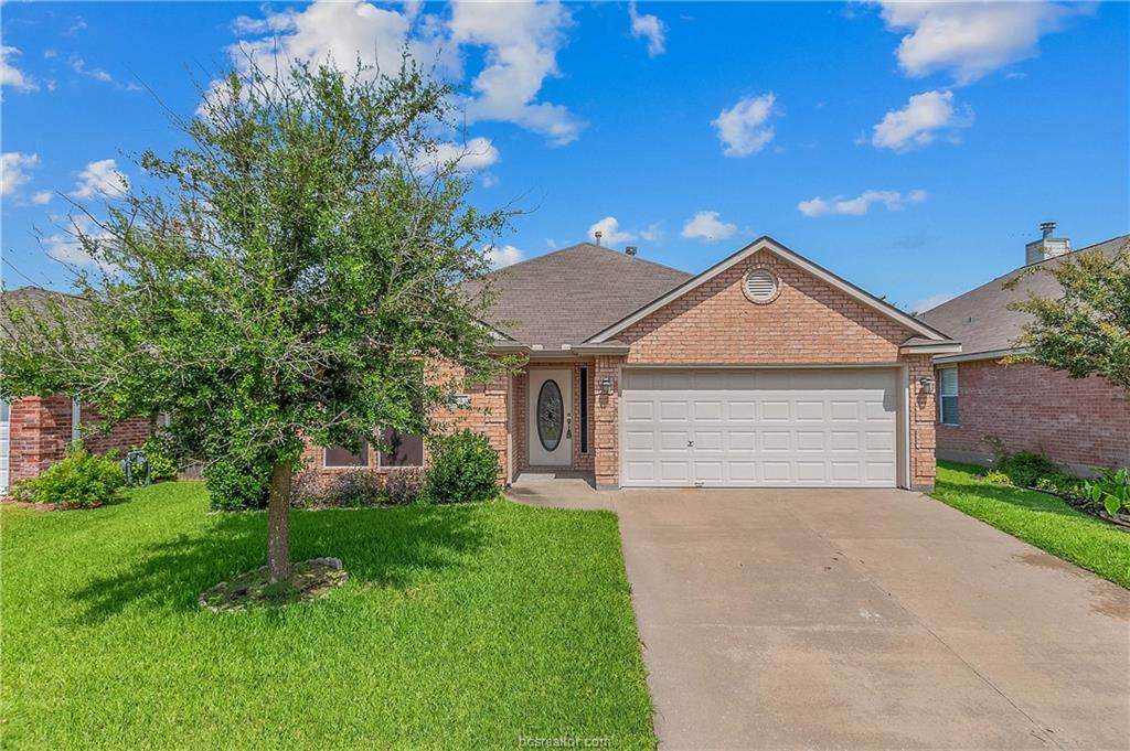 2631 Trophy Drive - Photo 1