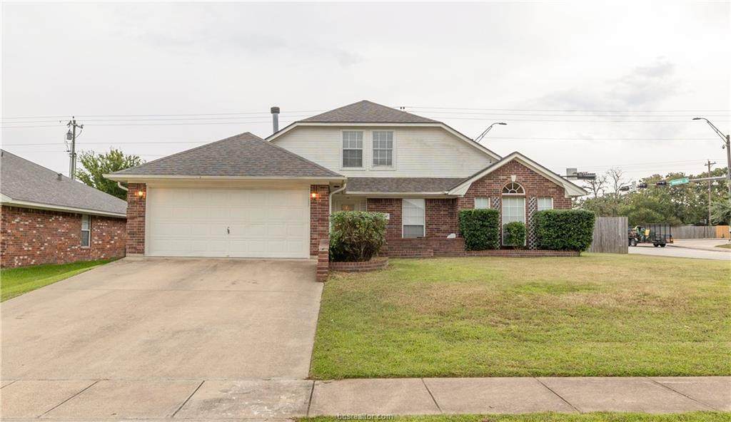 1300 Mullins Loop - Photo 1