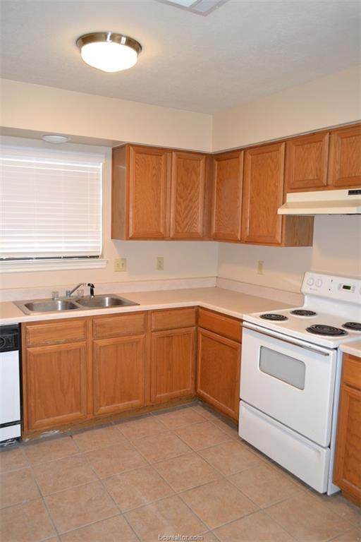 1818 Woodsman Drive - Photo 1
