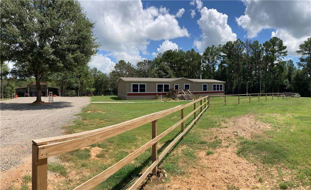 5789 Fm 811 - Photo 1