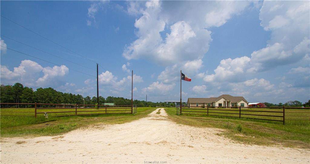 10549 County Road 208 County Road - Photo 1