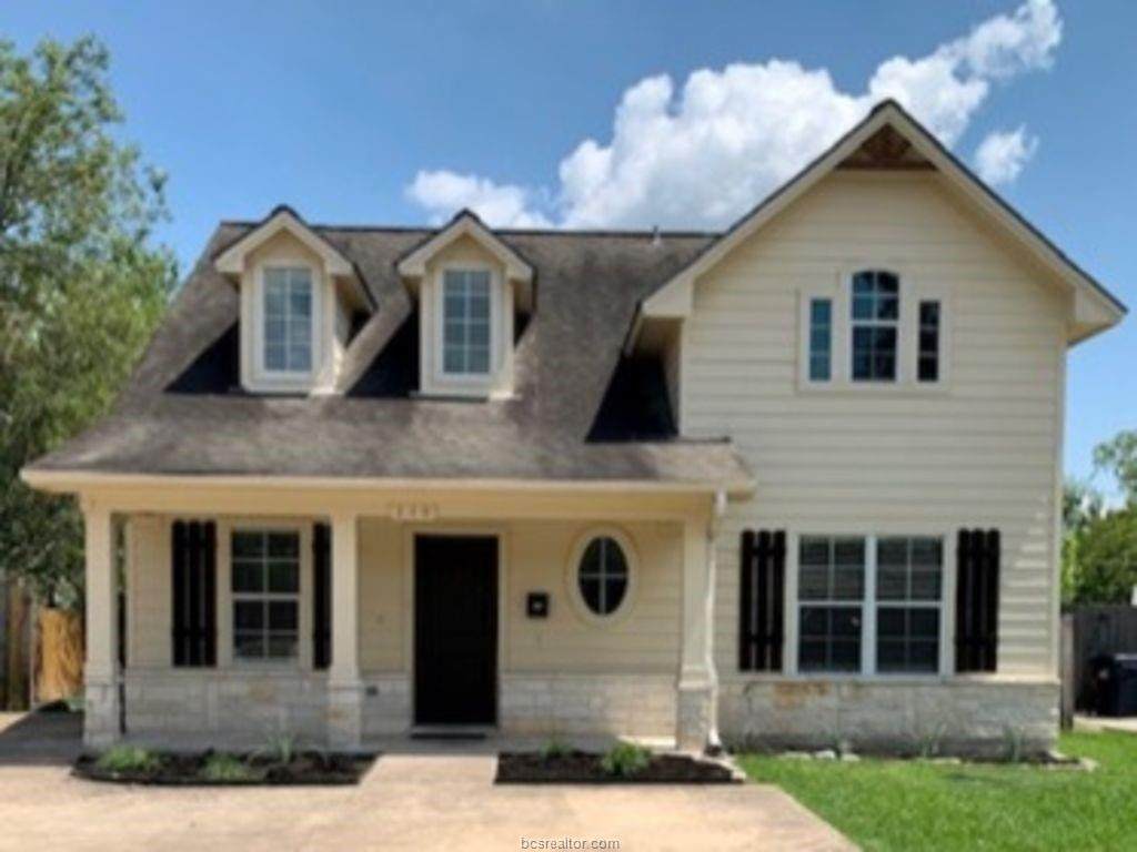 110 Park Place - Photo 1