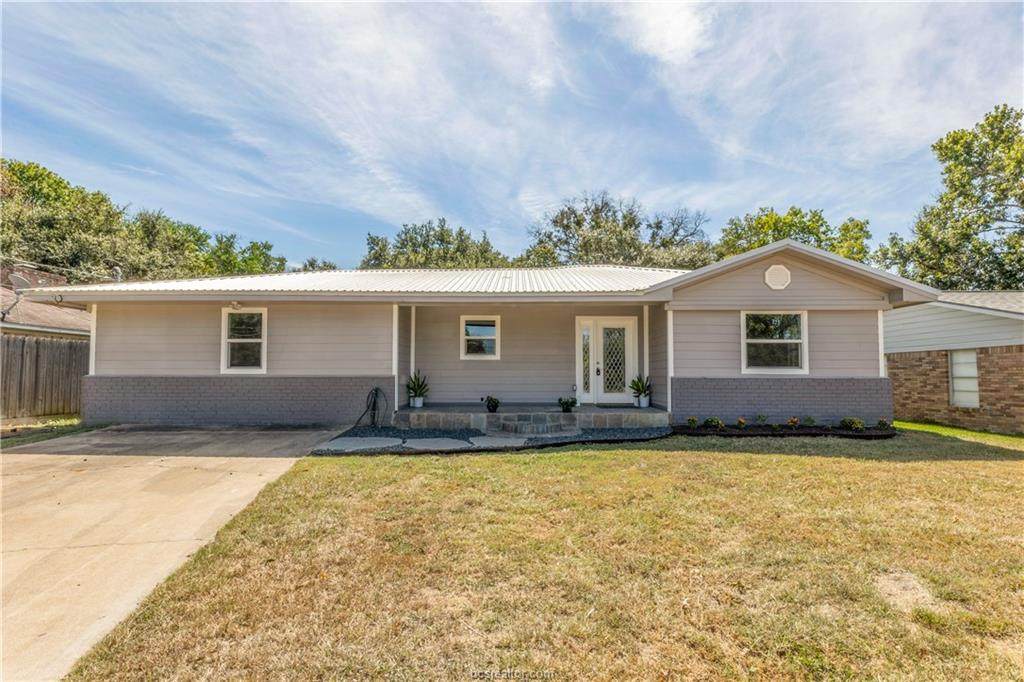 908 Ben Drive - Photo 1