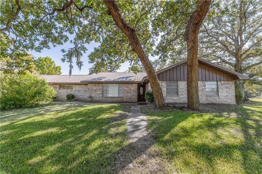 8591 Highway 159 W - Photo 1