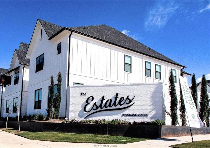 262 Estates Circle - Photo 1