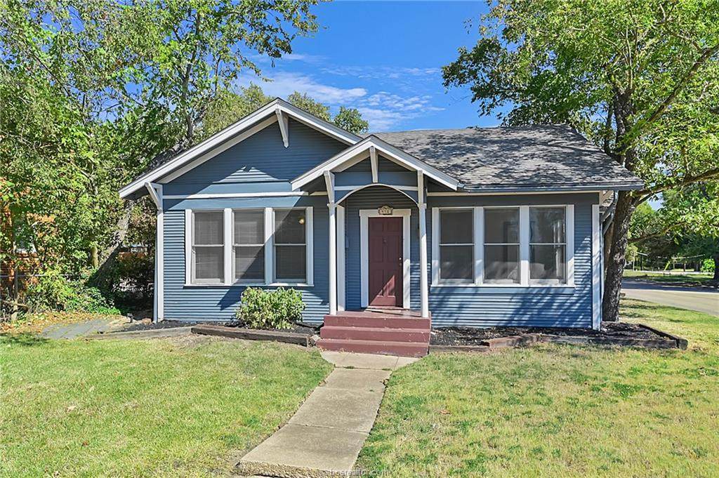 410 Pease Street - Photo 1