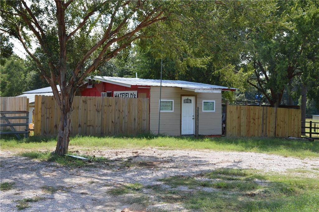12452 Fm 149 - Photo 1