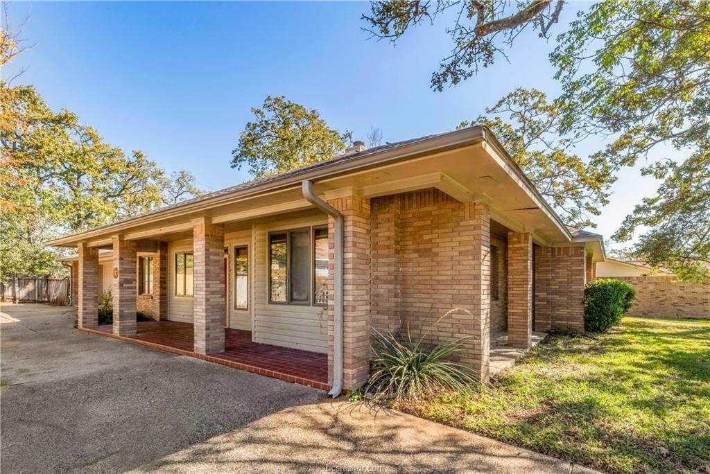4109 Coventry Court - Photo 1