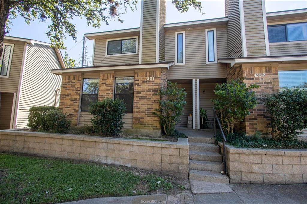 2320 Jaguar Drive - Photo 1