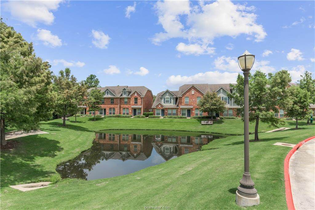 1001 Krenek Tap Road - Photo 1