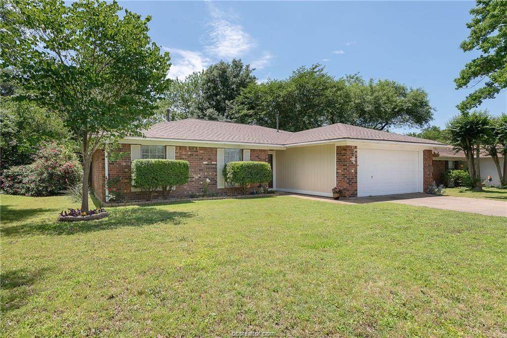 3106 Lodgepole Drive - Photo 1