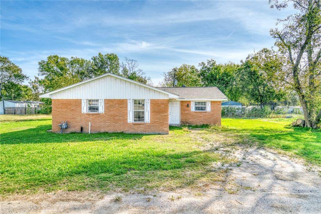 553 Brazos - Photo 1