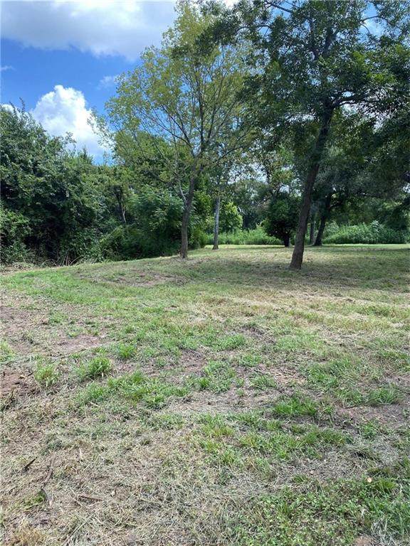 402 12th Street - Photo 1
