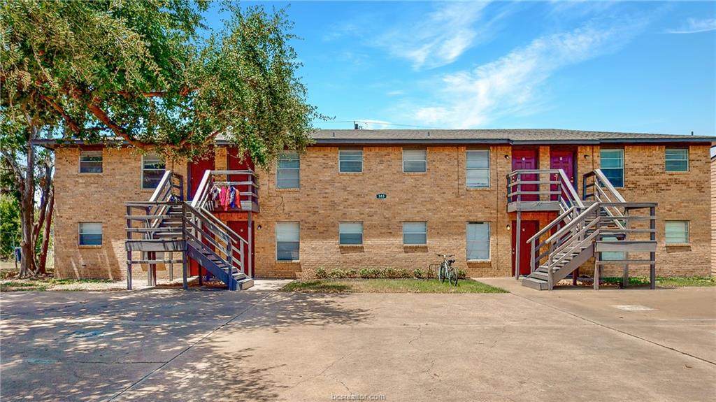 303 Spruce Street - Photo 1