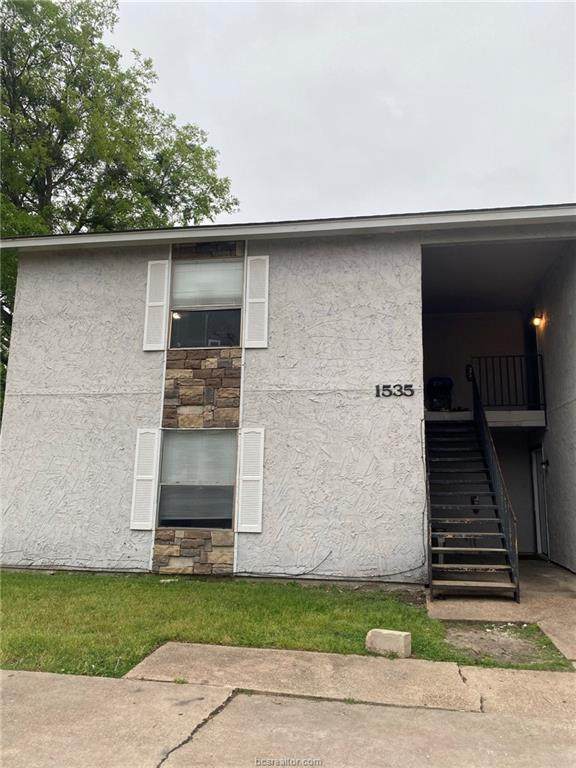 1535 Pine Ridge Drive - Photo 1
