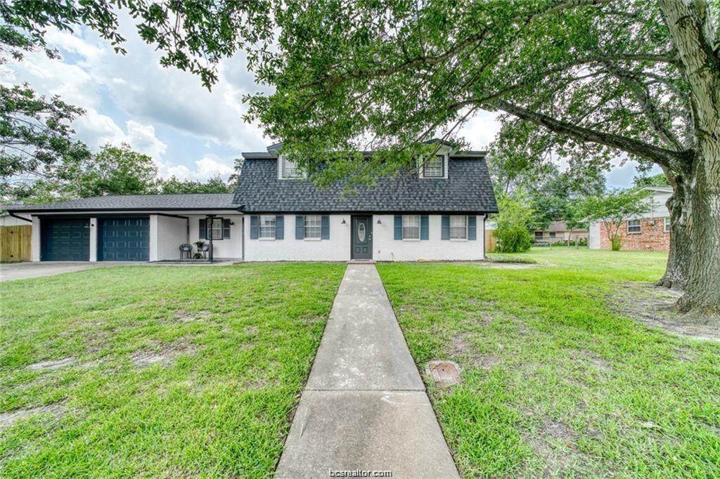 1221 Ridgefield South Circle - Photo 1