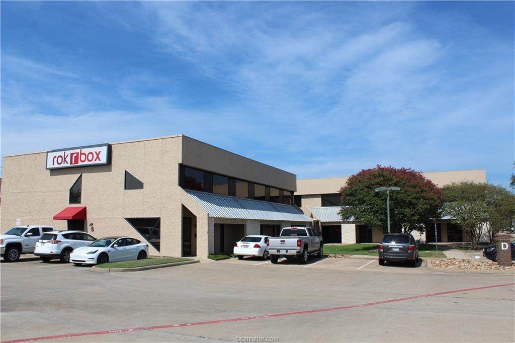707 Texas Avenue - Photo 1