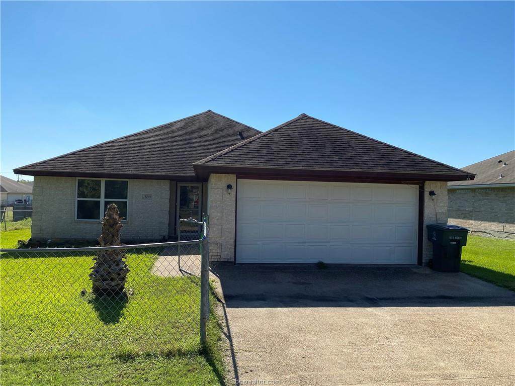 1655 Henry Street - Photo 1